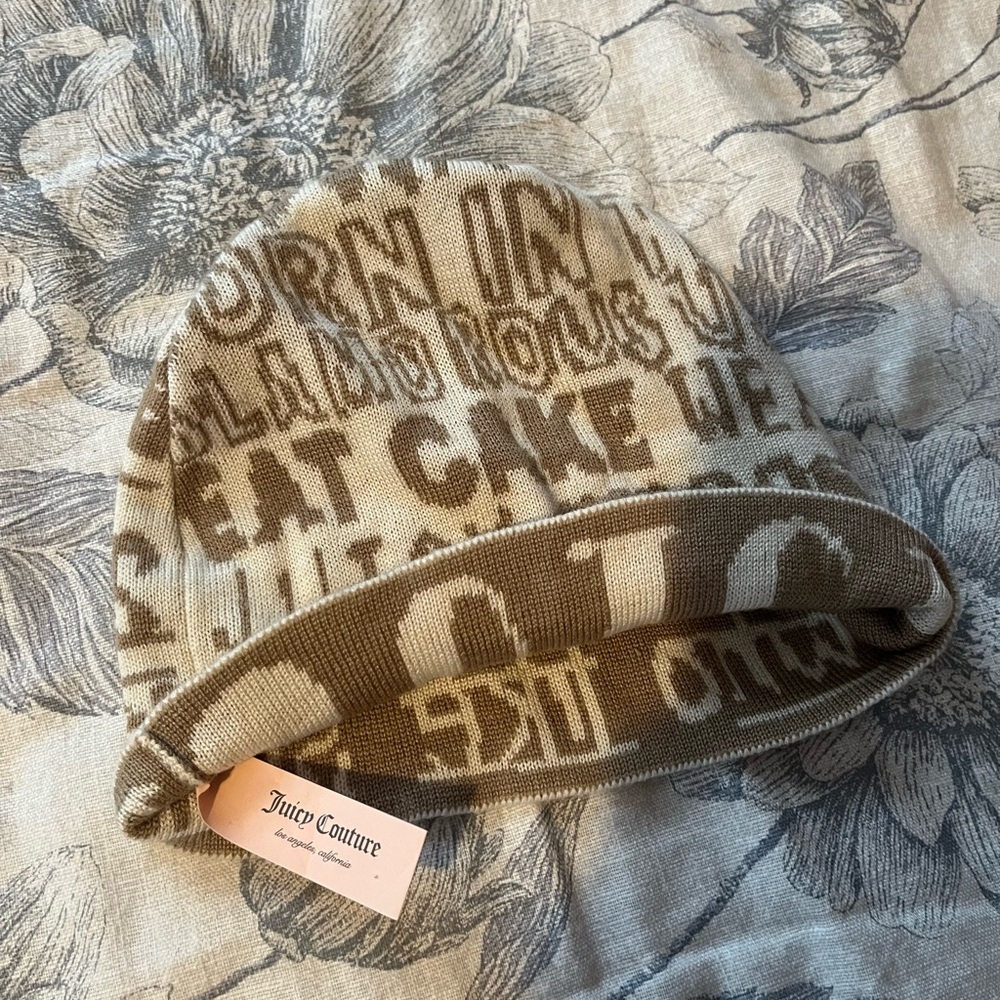 Juicy Couture Beanie NWOT